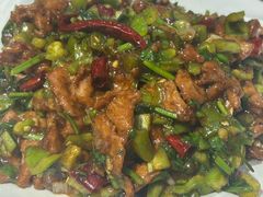 怪味牛柳-恩宏德餐馆(平山道店)