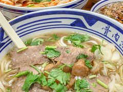 -鑫花溪牛肉米粉(凤凰街创始总店)