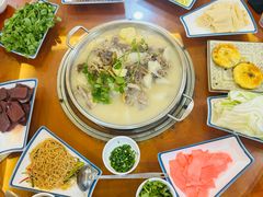 -黎老幺光雾山黄羊汤锅