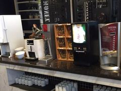 -亚马逊海鲜自助餐厅(惠山万达店)