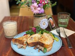 超级牛肉帕尼尼-O'mills Sourdough Bakery&Bistro(永嘉路店)