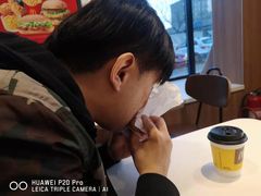 -麦当劳(健德桥得来速店)