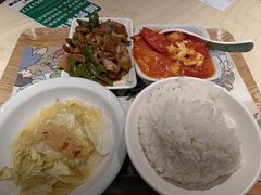 -老乡鸡(上海白玉兰广场店)
