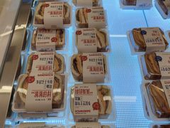 -红星前进面包牛奶公司(君太店)