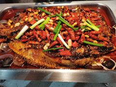 -鸣记脆皮烤鱼(岐山路店)