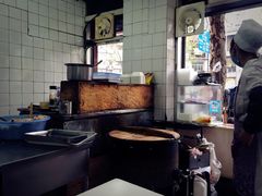 -黄阿姨锅贴大王(万航渡路店)