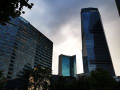 -陆家嘴空中步行连廊