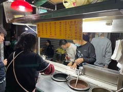 等位区-勤記甜品