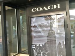 -COACH蔻驰(赛特奥特莱斯店)