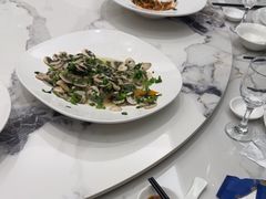 -新丁香海鲜酒店(银海商贸城店)