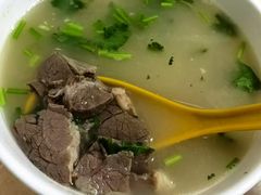-河间正宗驴肉火烧(听海居店)