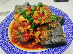 油炸臭豆腐-新新湘菜馆(新中街二条店)