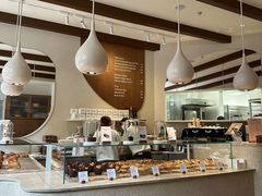 -VERIE BAKEHOUSE