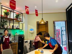 -镇南锅盖面馆(解放路店)