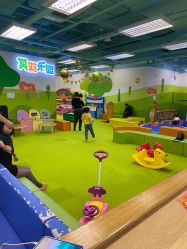 -莫莉幻想儿童乐园(青岛金茂湾店)