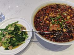 -峨嵋小镇·川菜(勒泰中心店)