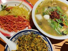 -首创奥特莱斯(西安店)