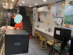 -西华美食•老广烧腊(百灵路店)