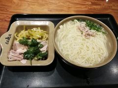 -亮亮面馆(经六路店)