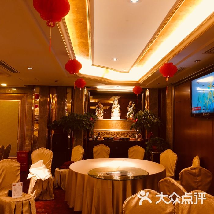 万龙洲海鲜大酒楼