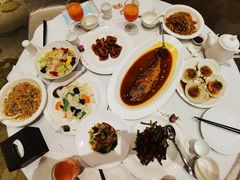 -万龙洲海鲜(大兴绿地缤纷城店)