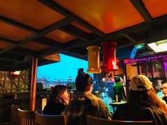 -爱啤精酿·民谣酒馆(滨江店)