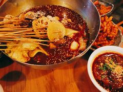 成都冷锅串串香-付小姐在成都(中山公园店)