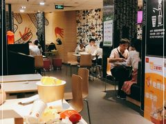 大堂-麦当劳(南磨房店)