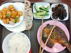 -华中科技大学百景园(三楼酒店)