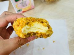 -鲍师傅糕点(江苏路店)