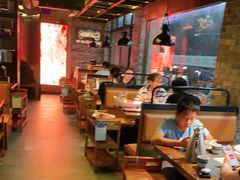 大堂-旺晖本帮骨头煲·深夜火锅(梅园路店)