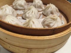 鲜肉小笼-沈大成(南京东路店)