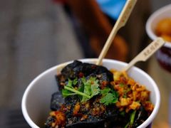 -黑色经典臭豆腐·湖南特产(坡子街店)