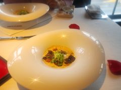 -弦月窗LUNETTE BY AMANDA(复兴路店)