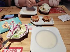 -豪客来牛排(重庆三峡广场步行街1704店)