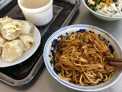 -高师傅特色米粉汤包(建设路店)
