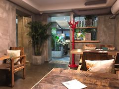 -HIGH FIVE哈福手工汉堡(桂林路店)