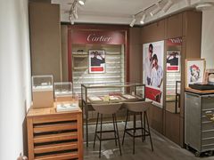 -目艮眼镜SHOWROOM(品牌集合店)