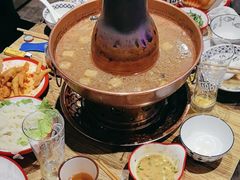-阿郎龙虾烧烤海鲜馆(苏河融景店)