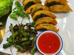 -老崇左特色风味食馆