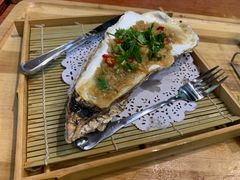 42码大生蚝-陈记高压锅鱼头·生蚝