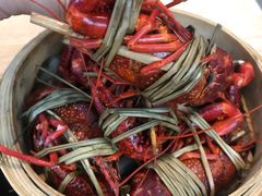 -小鳌陪你小排档·四季小龙虾·田鸡·宵夜(中央第五街店)