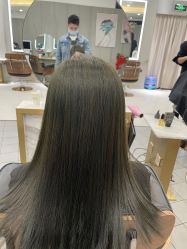 点击看大图 -八佰伴8008星级形象店