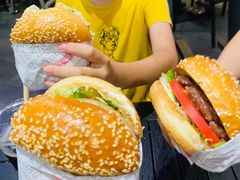 -The Habit Burger Grill 哈比特汉堡(爱琴海店)