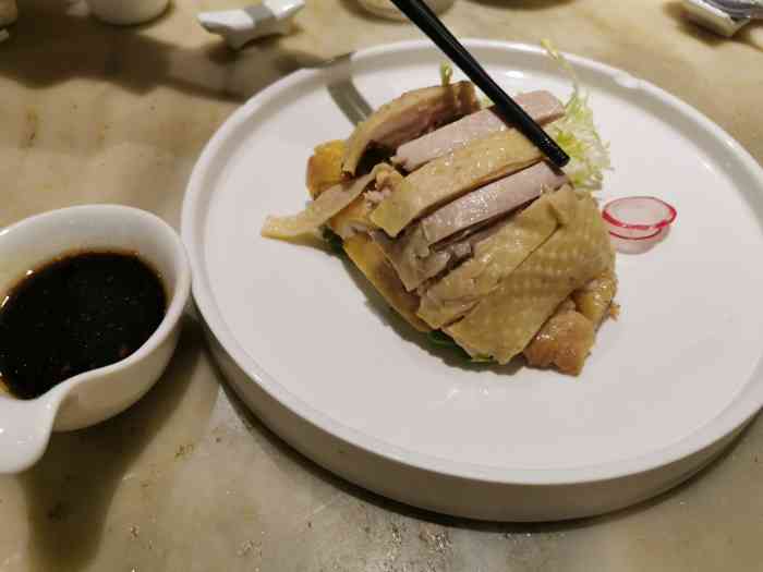 宁海食府(四明中路店)-"宁波的老牌子了,中了霸王餐,最后一天去体.