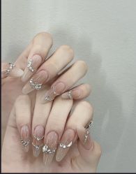 -IDO美甲美睫