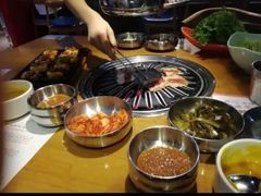 -老炉家木炭烤肉(长江国际店)