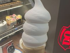 DQ三球冰激凌-DQ·蛋糕·冰淇淋(龙湖狮山天街店)