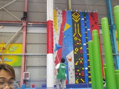 -天空之城蹦床攀岩运动馆·团建拓展·亲子游乐·生日派对(合肥店)