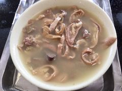 没加调料的羊杂汤-李小老烧饼(常营民族家园店)